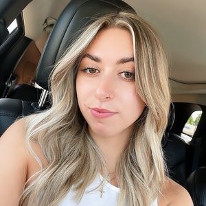 Meet your Posher, Nicola